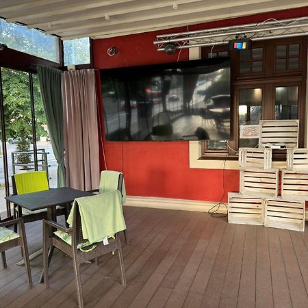 Hotel Palacyk Konin Eksteriør billede