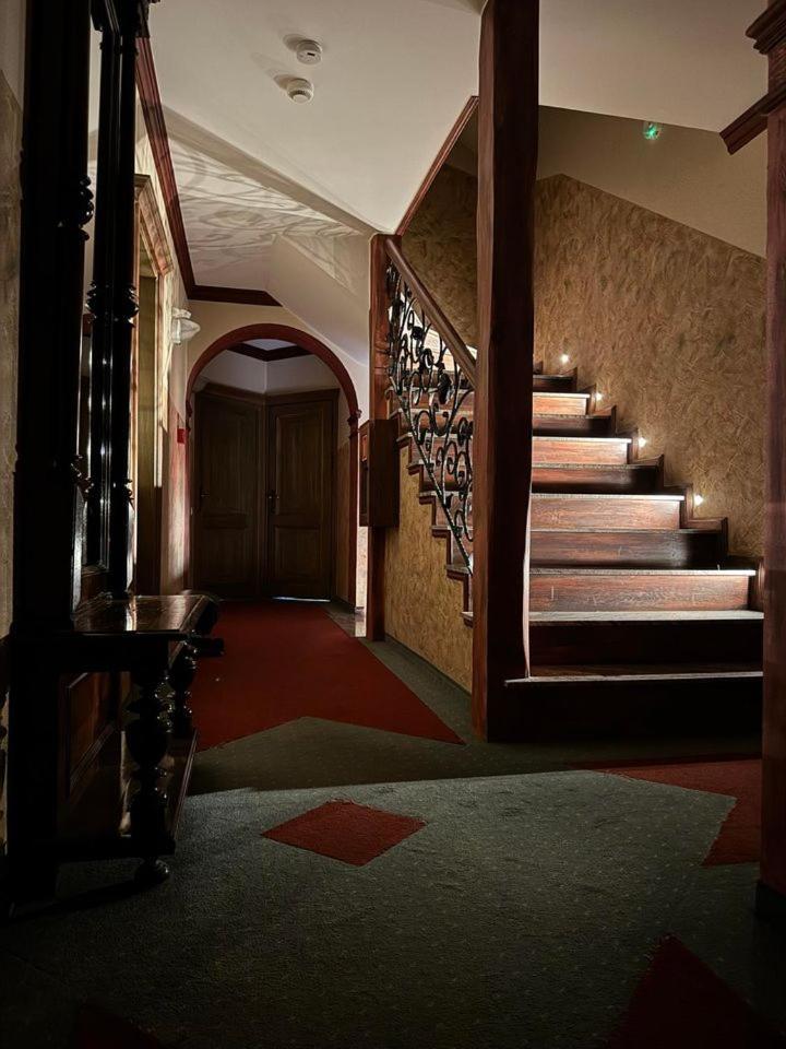 Hotel Palacyk Konin Eksteriør billede